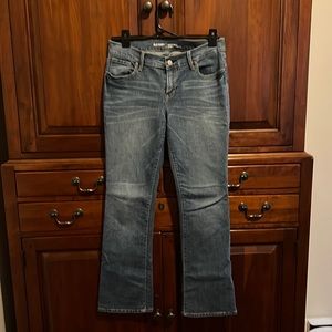 Old Navy - Original Mid-Rise Jean - size 6 short